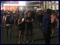 Toronto by night 51b  - Dundas Square